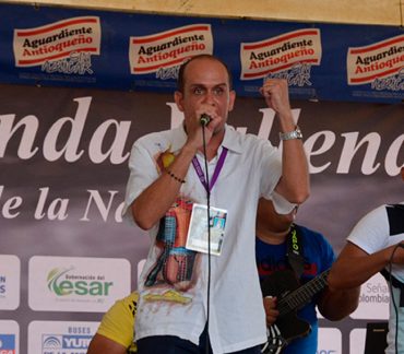 Por el sistema de balota los cinco acordeoneros profesionales finalistas deberán interpretar una canción