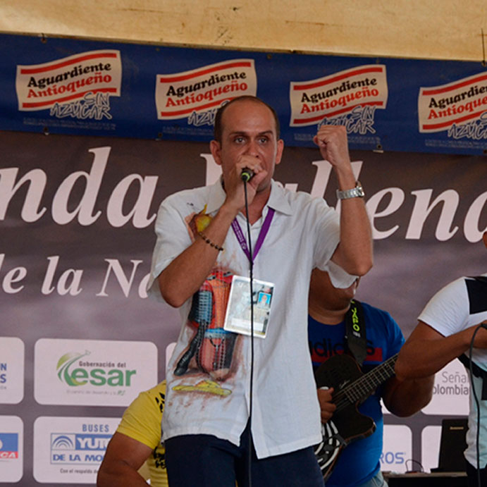 Por el sistema de balota los cinco acordeoneros profesionales finalistas deberán interpretar una canción