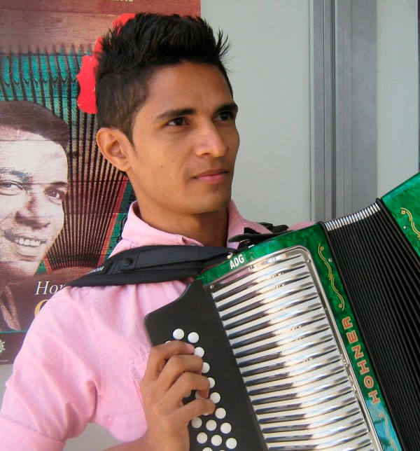 Primera Ronda del Concurso de Acordeoneros Categoría Aficionado