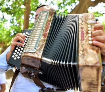 Listado de acordeoneros profesionales semifinalistas