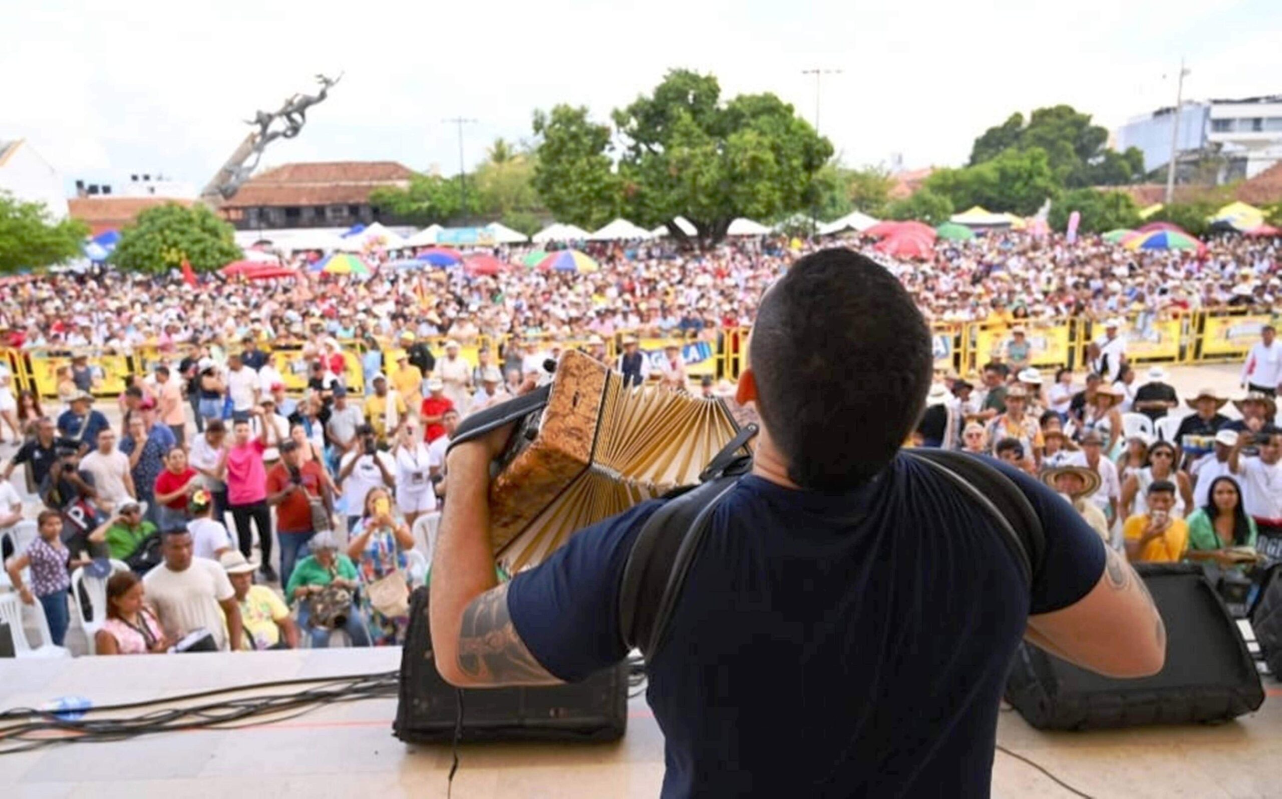 El Festival de la Leyenda Vallenata continúa su sonora marcha triunfal