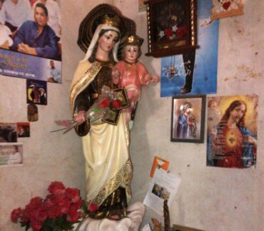 El regaló que Juancho Rois le hizo a Diomedes Díaz, puso más de moda a la Virgen del Carmen