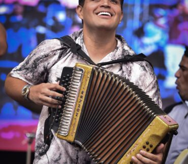 En Bogotá se sintió el vallenato tradicional interpretado por Reyes y Reinas del Festival de la Leyenda Vallenata