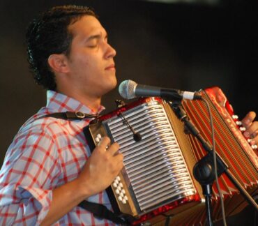Rodolfo Miguel, el Rey Vallenato de Consuelo Araujonoguera