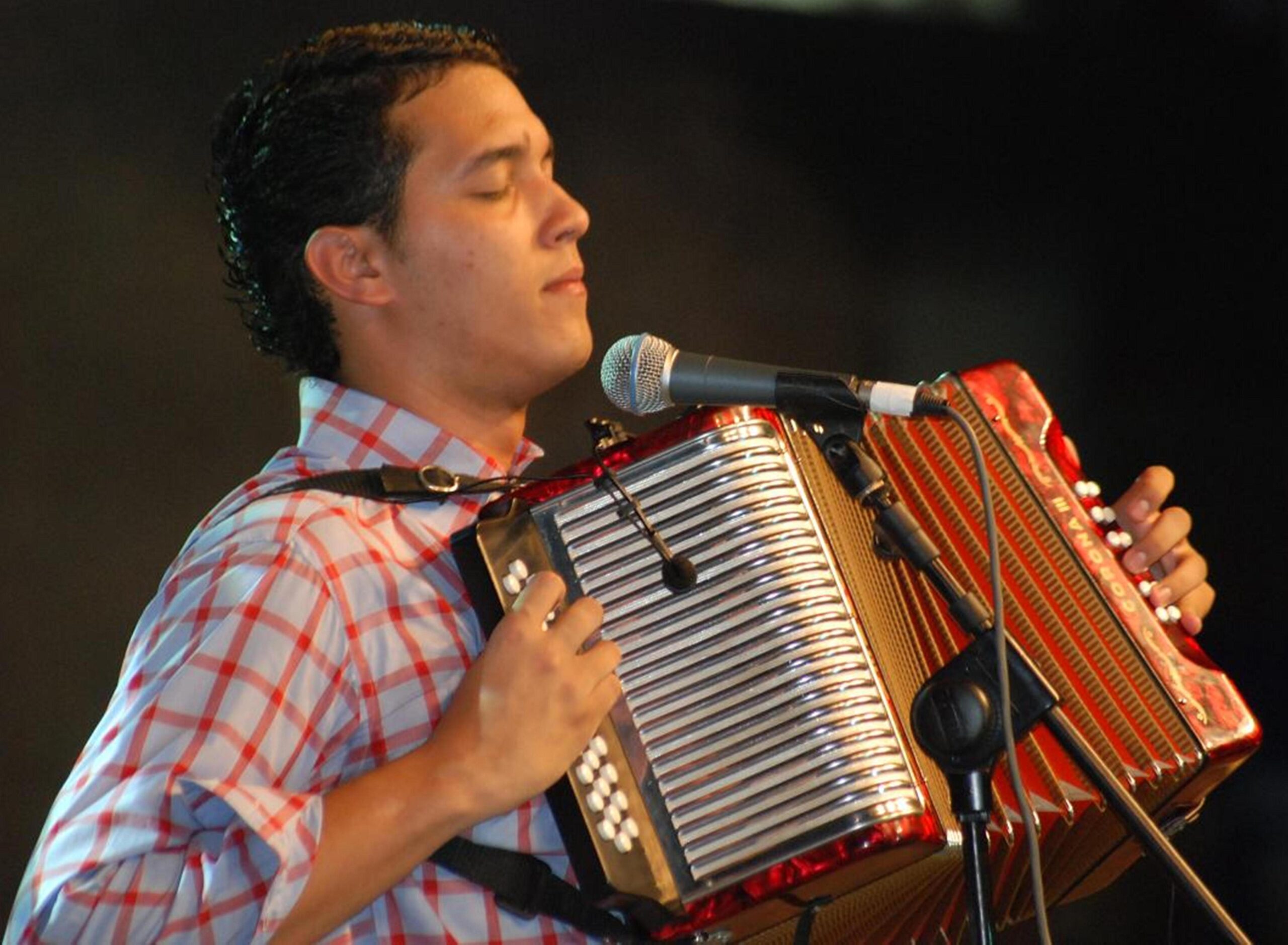 Rodolfo Miguel, el Rey Vallenato de Consuelo Araujonoguera