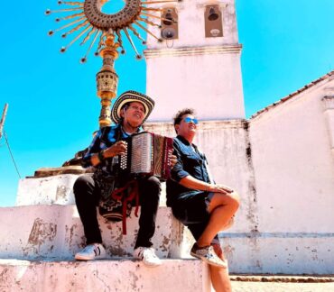 “Los recuerdos del compadre Egidio Cuadrado, no tienen despedidas”, Carlos Vives