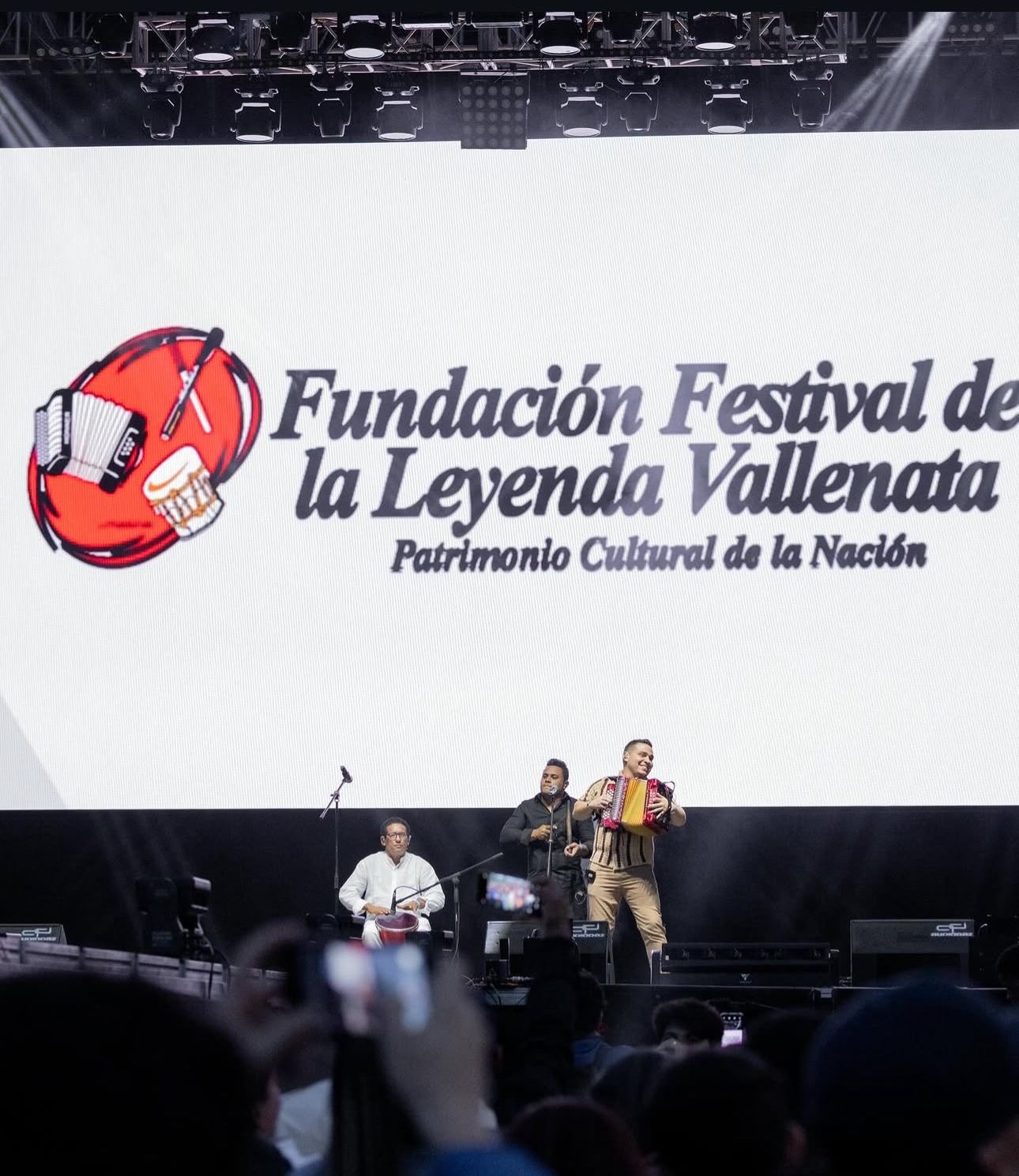 La música vallenata se tomó a Bogotá con dos Reyes Vallenatos y una Reina del Acordeón