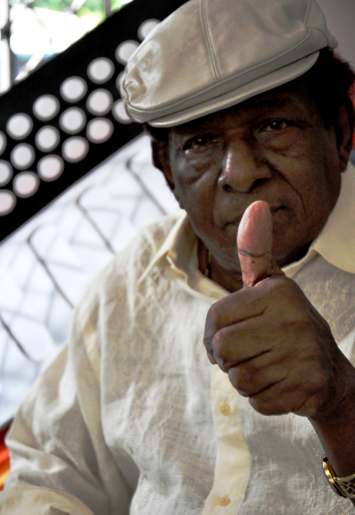 Calixto Ochoa dejó consignada su vida entre cantos e historias de amor